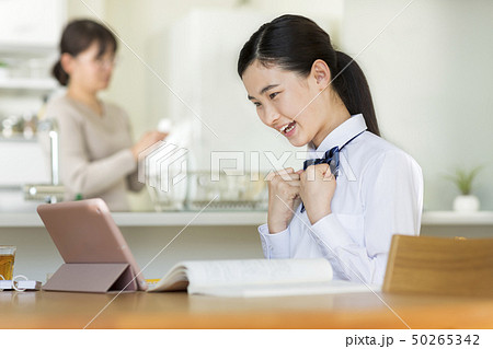 女子校生 学習 女子校生 学習 50265342