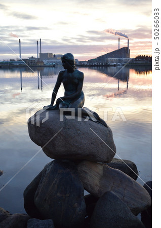 デンマーク、コペンハーゲン、人魚像 50266033