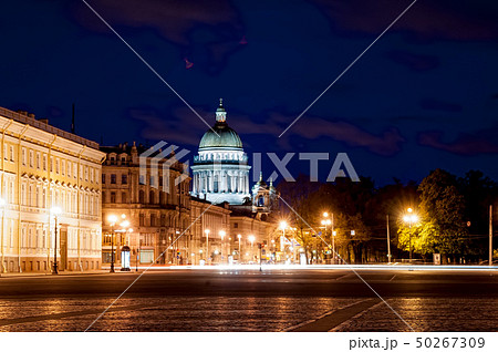 Saint-Petersburg isaakievskij sobor at night time Saint-Petersburg isaakievskij sobor at night time 50267309