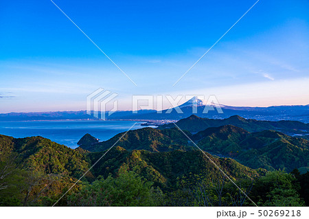【静岡県】新緑の葛城山から富士山 50269218