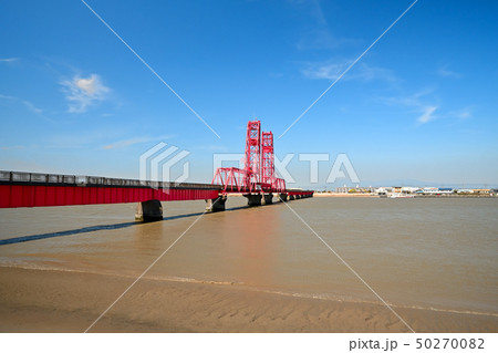 青空と筑後川昇開橋の風景 青空と筑後川昇開橋の風景 50270082