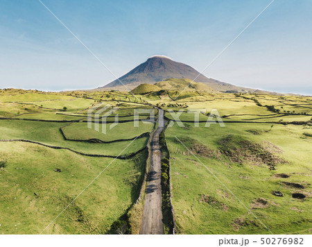 The road to the volcano Pico The road to the volcano Pico 50276982