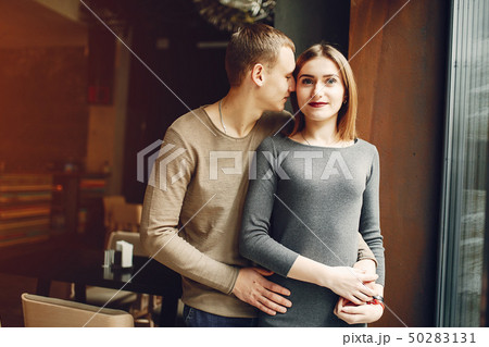 couple in a cafe 50283131