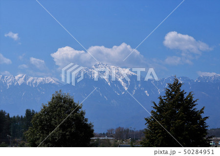 甲斐駒ヶ岳を望む風景 50284951