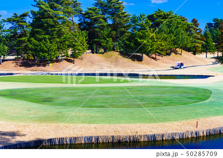 千葉県 ラテラル ウォーターハザードの写真素材