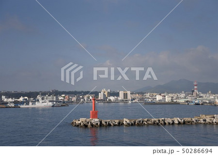 海から見た五島市 50286694