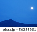比叡山に名月 50286961