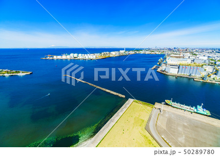 [千葉県] 千葉港を望む 50289780