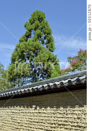 東大寺 勧学院の土塀 東大寺 勧学院の土塀 50312870