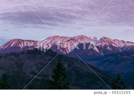 大平峠御嶽山展望台から御嶽山夕焼け 大平峠御嶽山展望台から御嶽山夕焼け 50315205