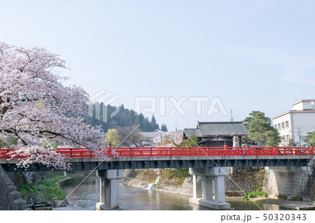 岐阜県 高山市 中橋の春 岐阜県 高山市 中橋の春 50320343