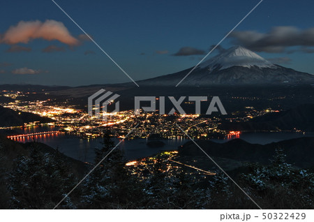 新道峠からの富士と夜景 50322429