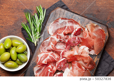 Spanish jamon, prosciutto crudo ham, italian Spanish jamon, prosciutto crudo ham, italian 50327836