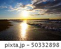 日の出 50332898