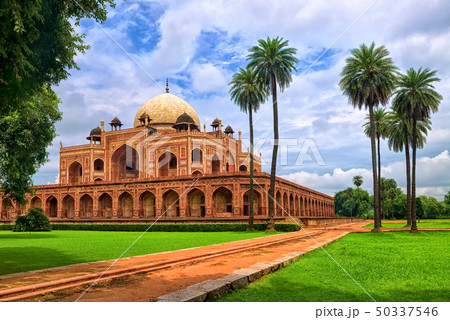 Humayun's tomb in New Delhi, India Humayun's tomb in New Delhi, India 50337546