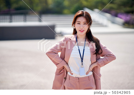 女性 女 女の子 50342905