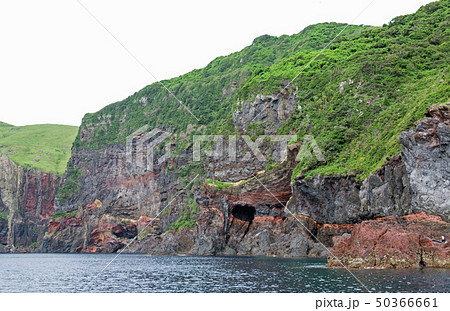 隠岐知夫里島の断崖絶壁の景色 隠岐知夫里島の断崖絶壁の景色 50366661