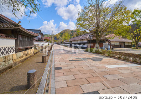 島根 山陰の小京都 の津和野 殿町通り端から北東方面を見るの写真素材