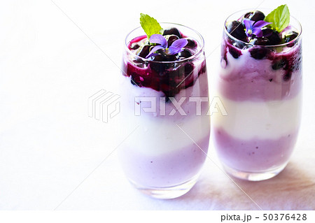 ブルーベリーのヨーグルト 50376428