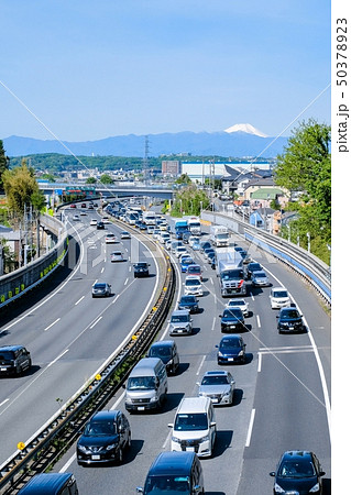 高速道路の渋滞 高速道路の渋滞 50378923