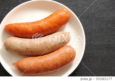 ソーセージ3種盛り合わせ。 50383177