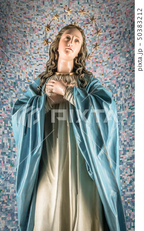 Statue of Virgin Mary 50383212