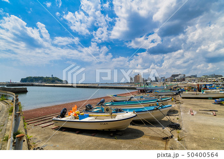 <鎌倉市>腰越漁港 <鎌倉市>腰越漁港 50400564