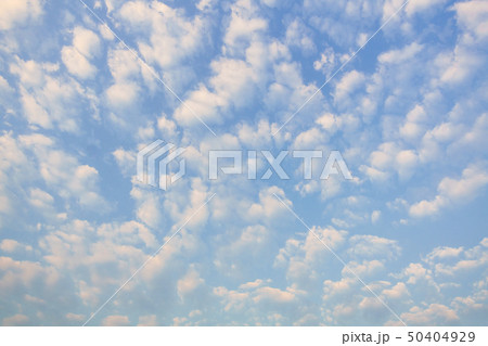 Blue sky and puffy clouds Blue sky and puffy clouds 50404929