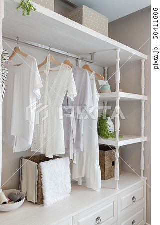 classic closet style 50411606