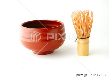 大樋焼き 飴釉の抹茶茶碗と茶筅 大樋焼き 飴釉の抹茶茶碗と茶筅 50417825