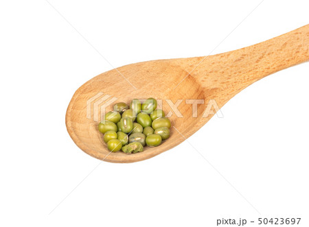 Mung beans in spoon Mung beans in spoon 50423697