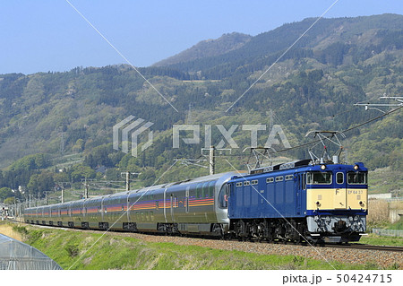 篠ノ井線を走るカシオペア 50424715