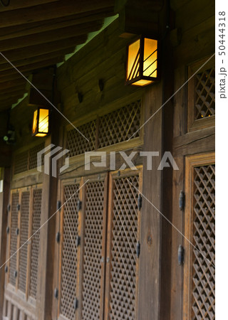 伝統 家 タイル 50444318