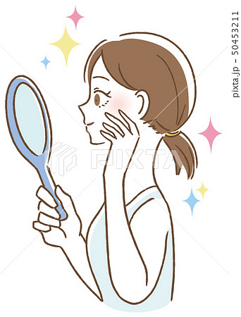 手鏡で顔をみて微笑む女性のイラスト素材