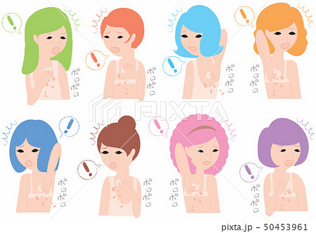 日焼けで背中の皮がめくれて驚いている女性達 50453961