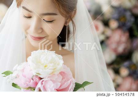 女性　ブライダル 50454578
