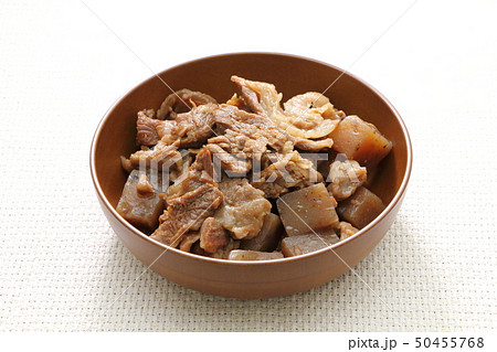 牛すじ煮込み。 牛すじ煮込み。 50455768