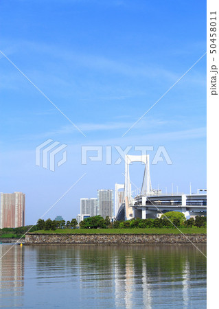 春のお台場　都市風景 50458011
