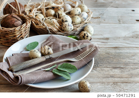 Rustic Easter table setting 50471291
