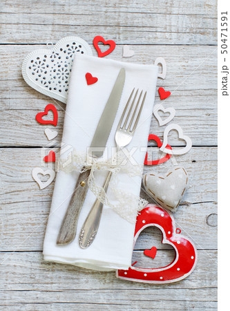Valentine day table setting Valentine day table setting 50471591