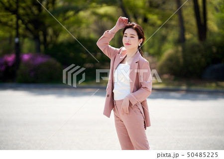 女性 女 女の子 50485225