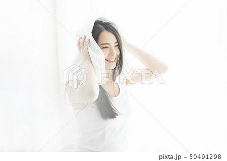 女性　ビューティー 50491298