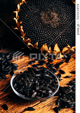 Roasted seeds and dried sunflower Roasted seeds and dried sunflower 50503959