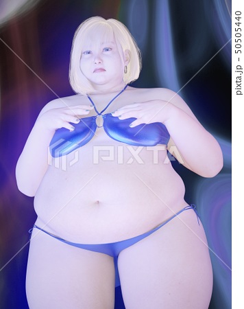 体重を気にする太った女性のイラスト素材