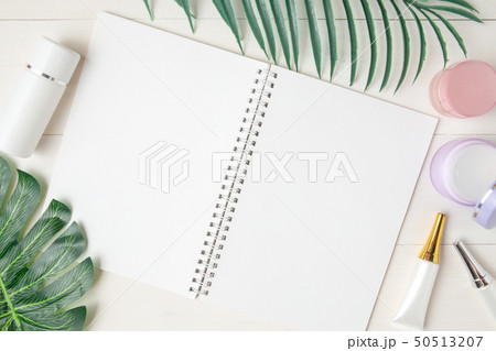 cosmetic and skin care product and notebook cosmetic and skin care product and notebook 50513207