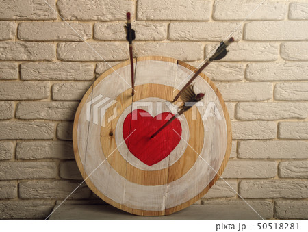 target heart arrow 50518281