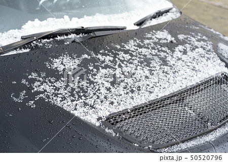 気象現象 雹(+自動車) 気象現象 雹(+自動車) 50520796
