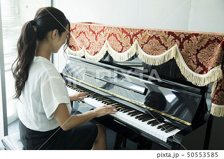 ピアノレッスン　 50553585