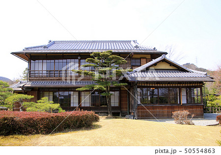 日本建築 和風住宅 木造建築物 明治の住宅 建造物の写真素材