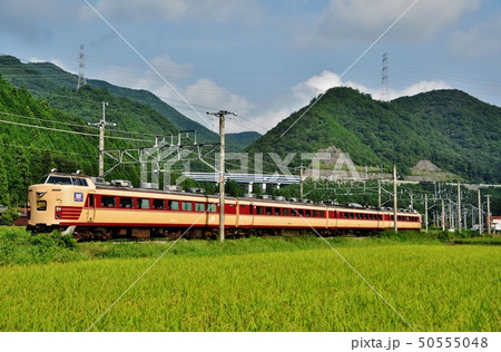 福知山線、藍本・草野駅間を走る特急北近畿（183系800番台） 50555048